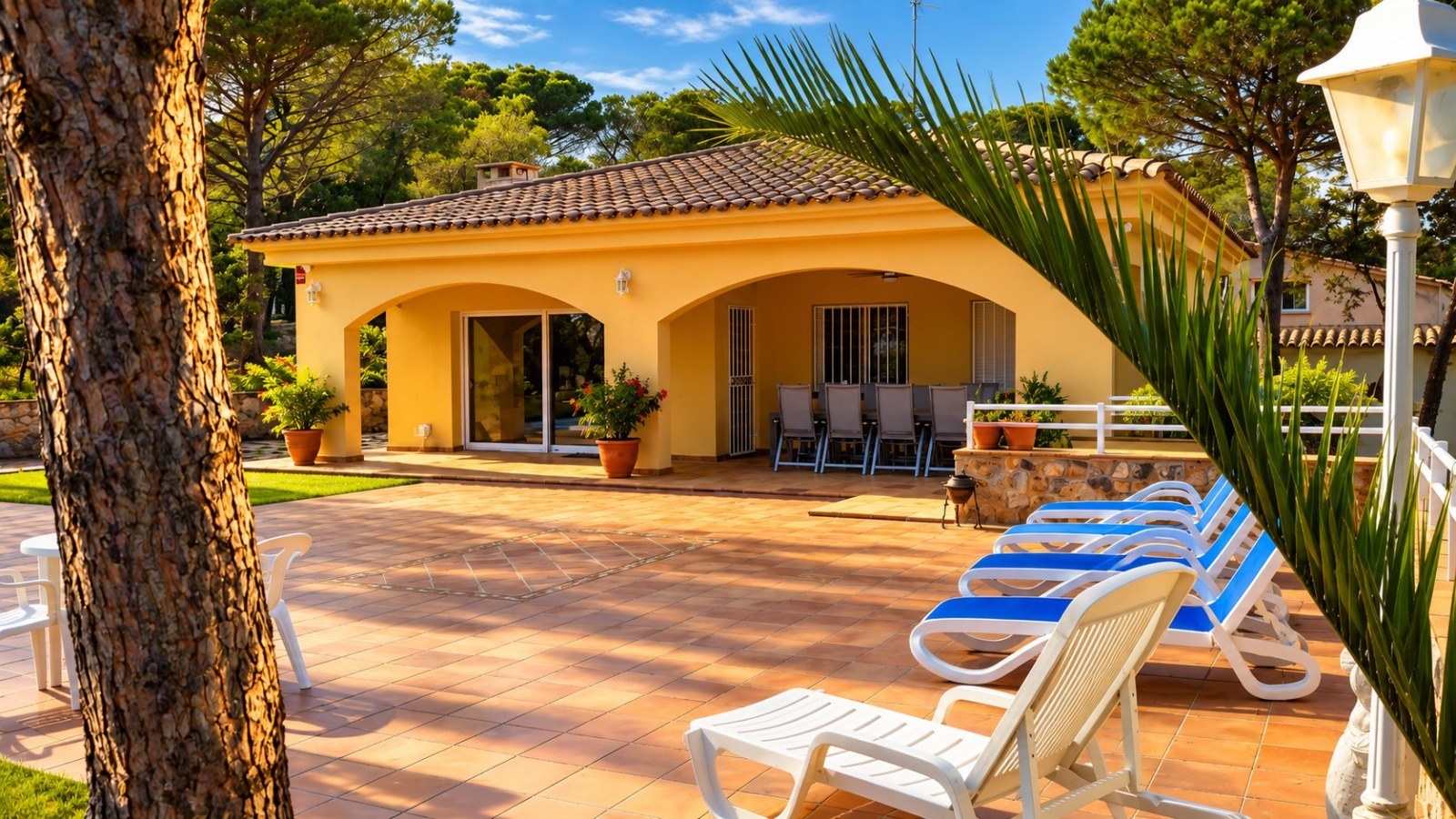 Casa en venda a Maçanet de la Selva, 4 hab., 240 m2 - 565.000 EUR