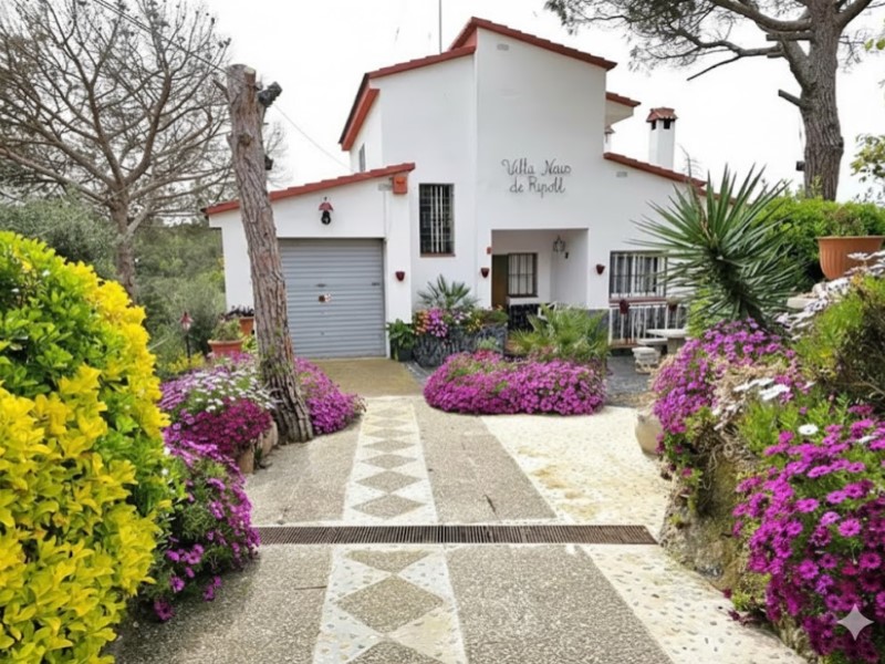Casa en venda a Maçanet de la Selva, 4 hab., 124 m2 - 290.000 EUR